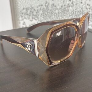 CHANEL Sunglasses